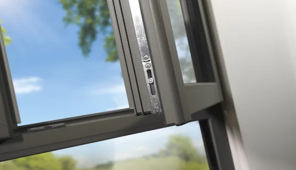 Servicio: Puertas y Ventanas PVC / RPT